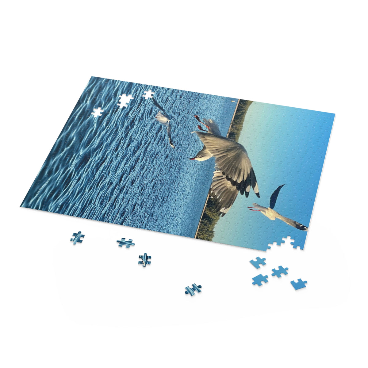 Seagulls in Flight Over the Ocean 500-Piece Puzzle